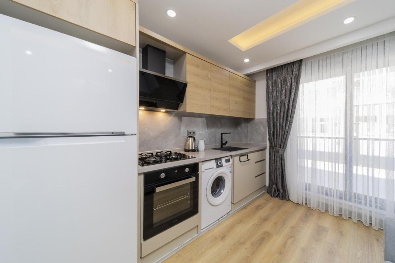 Chic Flat With Central Location In Muratpasa Daire