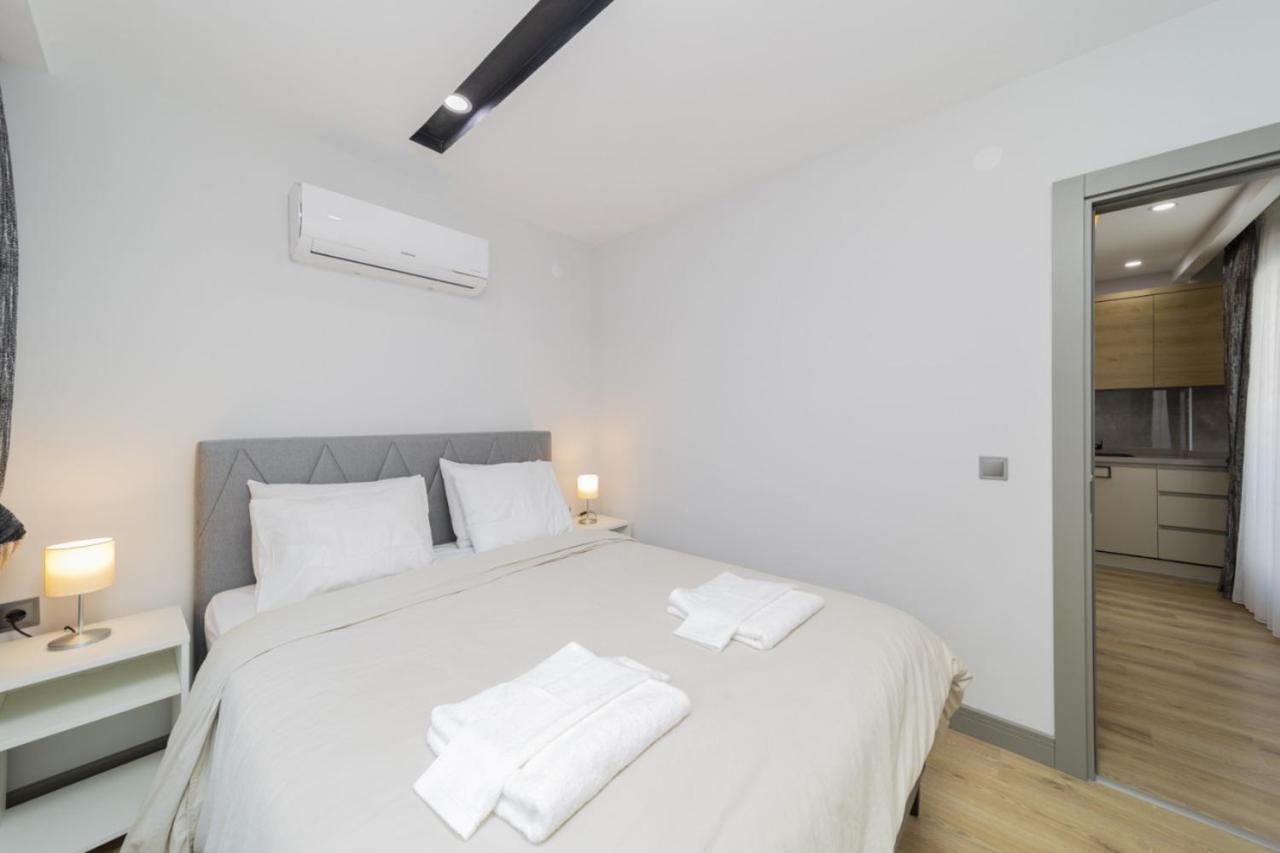 Daire Chic Flat With Central Location In Muratpasa Antalya